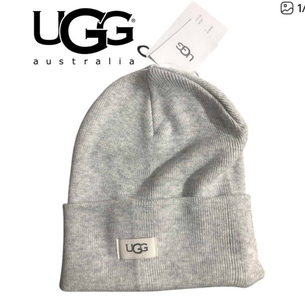 NWOT - UGG Light Gray Knit Beanie - Picture 3 of 3